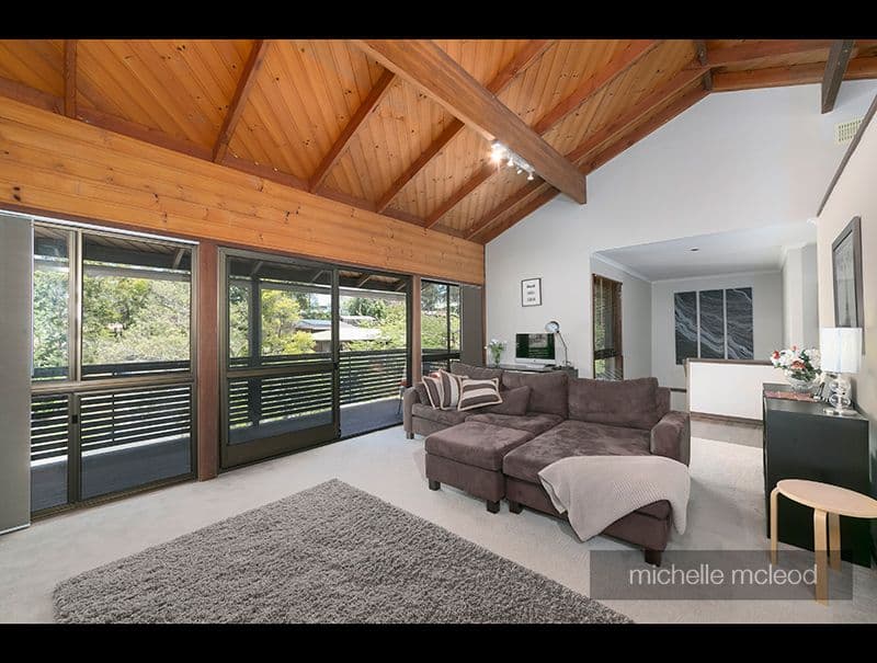 42 Goolman Street, Chapel Hill QLD 4069, Chapel Hill - Thumbnail 3