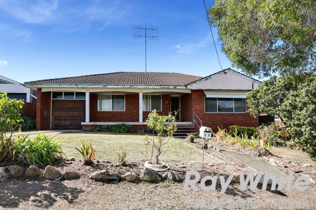 88 Fragar Road, South Penrith - Thumbnail 2