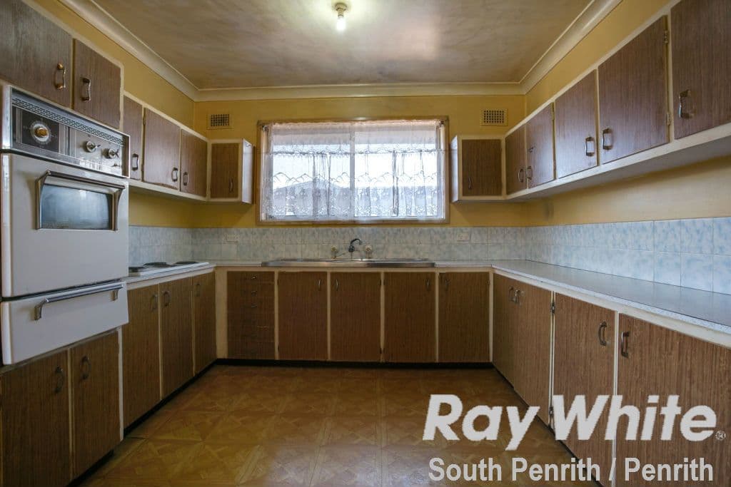88 Fragar Road, South Penrith - Thumbnail 4