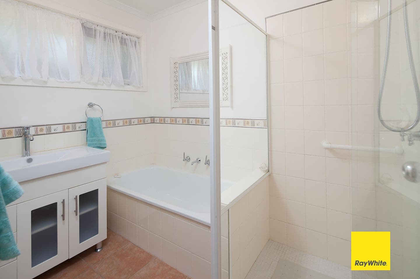 27 Burgess Drive, Langwarrin VIC 3910, Langwarrin - Thumbnail 5