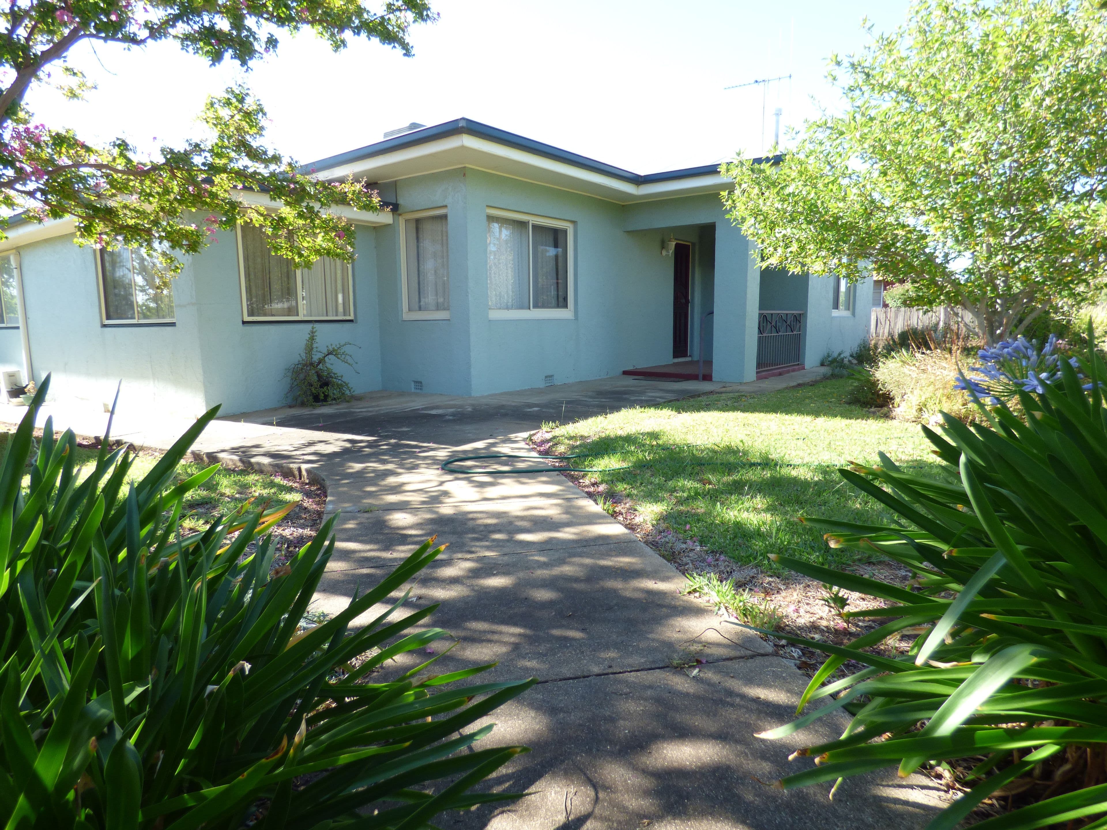 90 Ferry Street, Forbes - Image 1