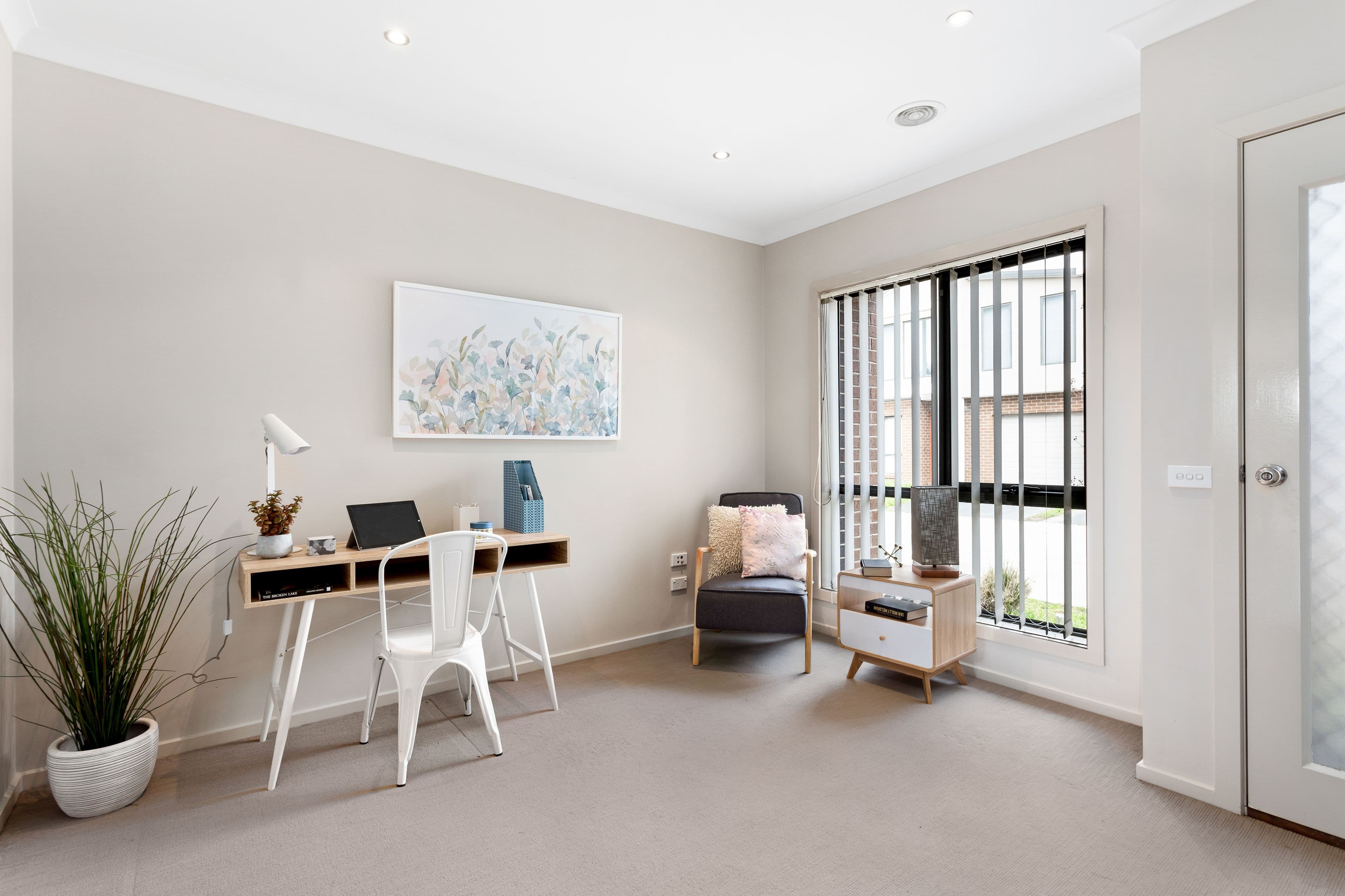 180 Henry Road, Pakenham VIC 3810, Pakenham - Thumbnail 2