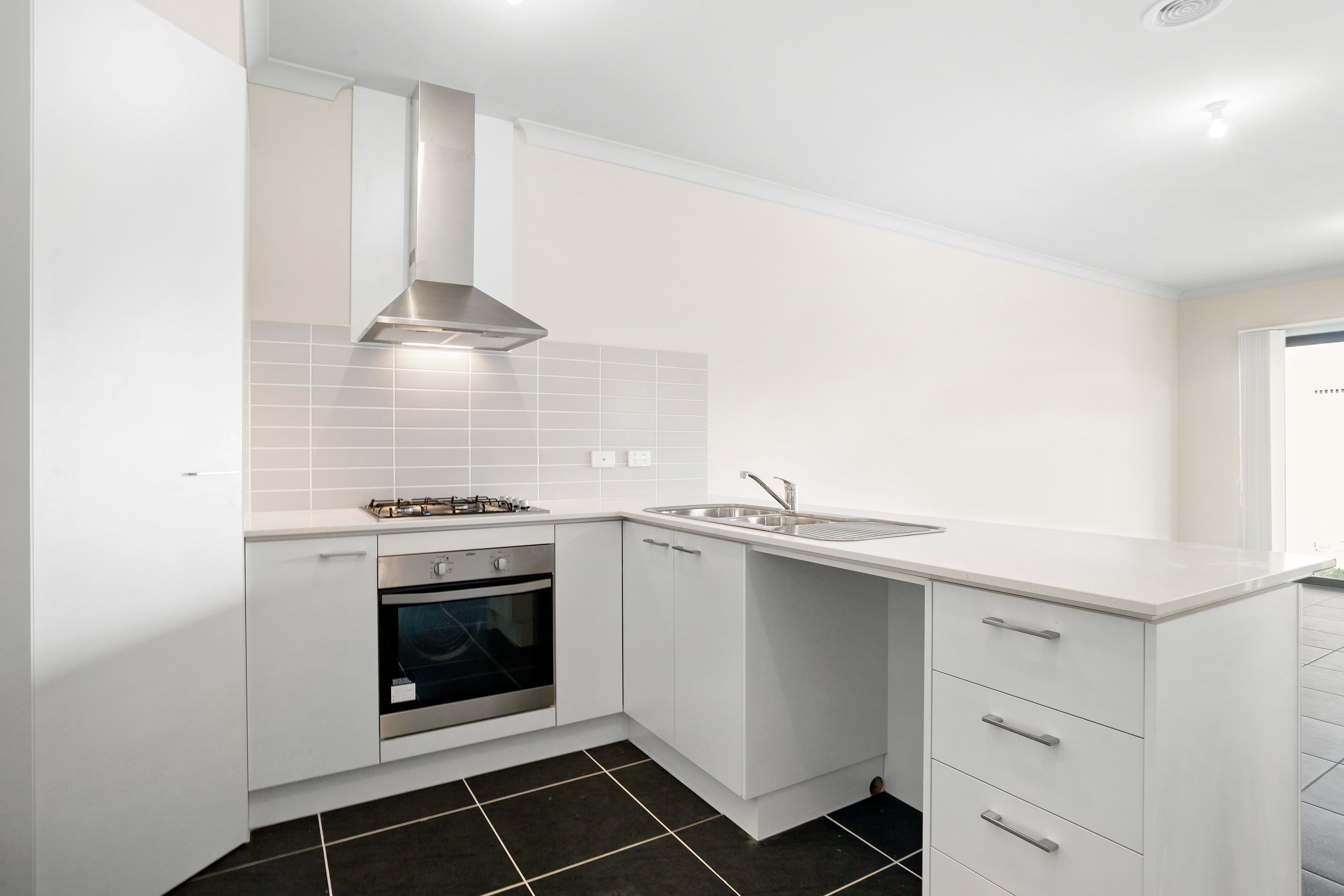 4 Flint Close, Doreen VIC 3754, Doreen - Thumbnail 2