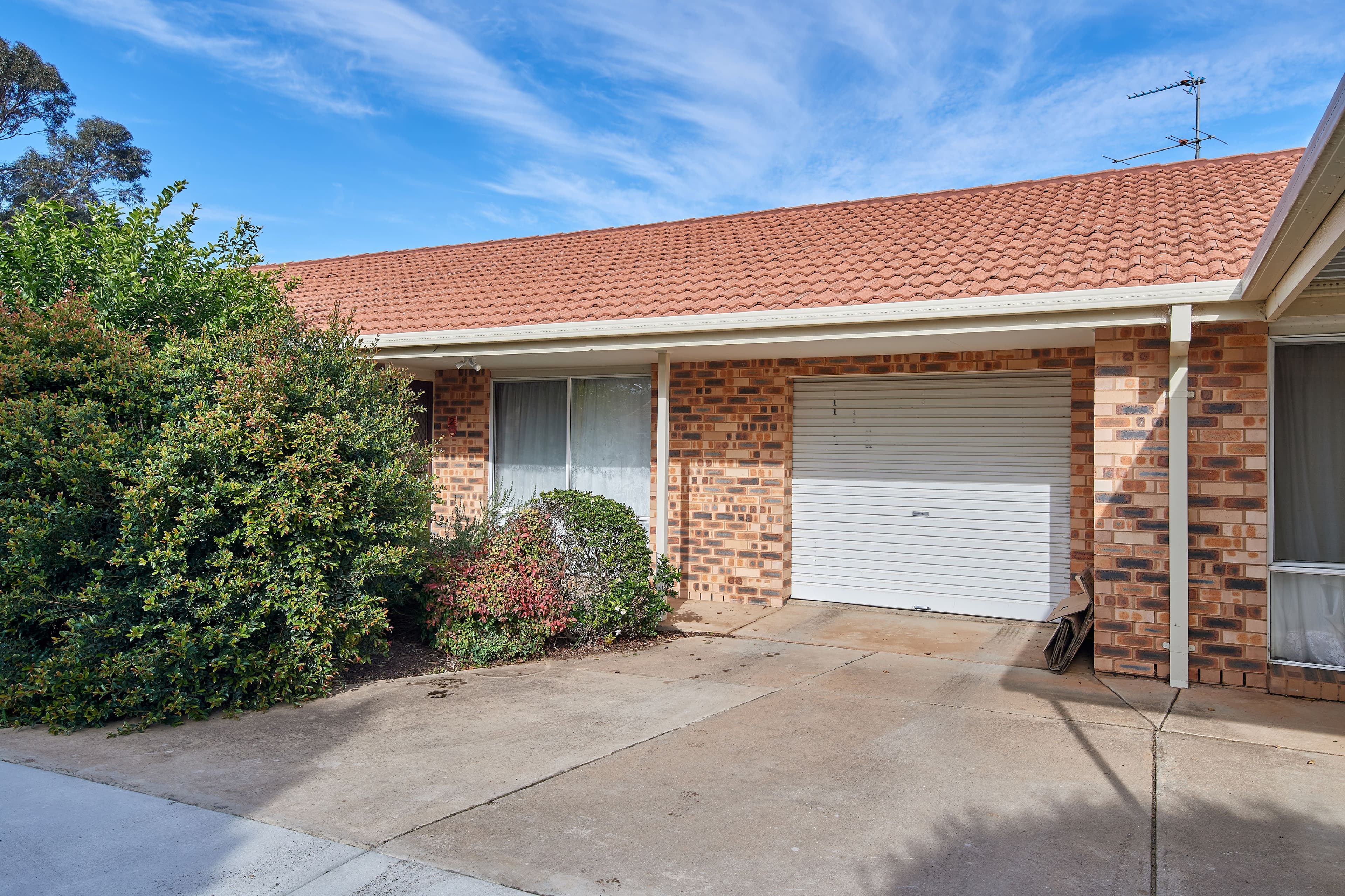 21 Incarnie Crescent, Wagga Wagga NSW 2650, Wagga Wagga - Image 1