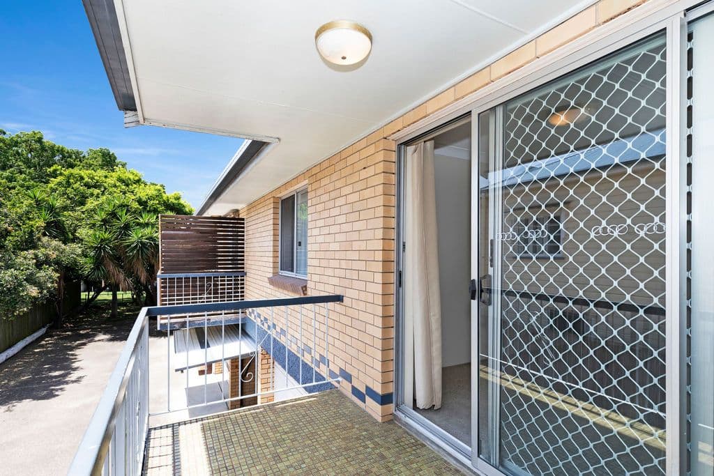 32 Beatrice Street, Greenslopes QLD 4120, Greenslopes - Thumbnail 5