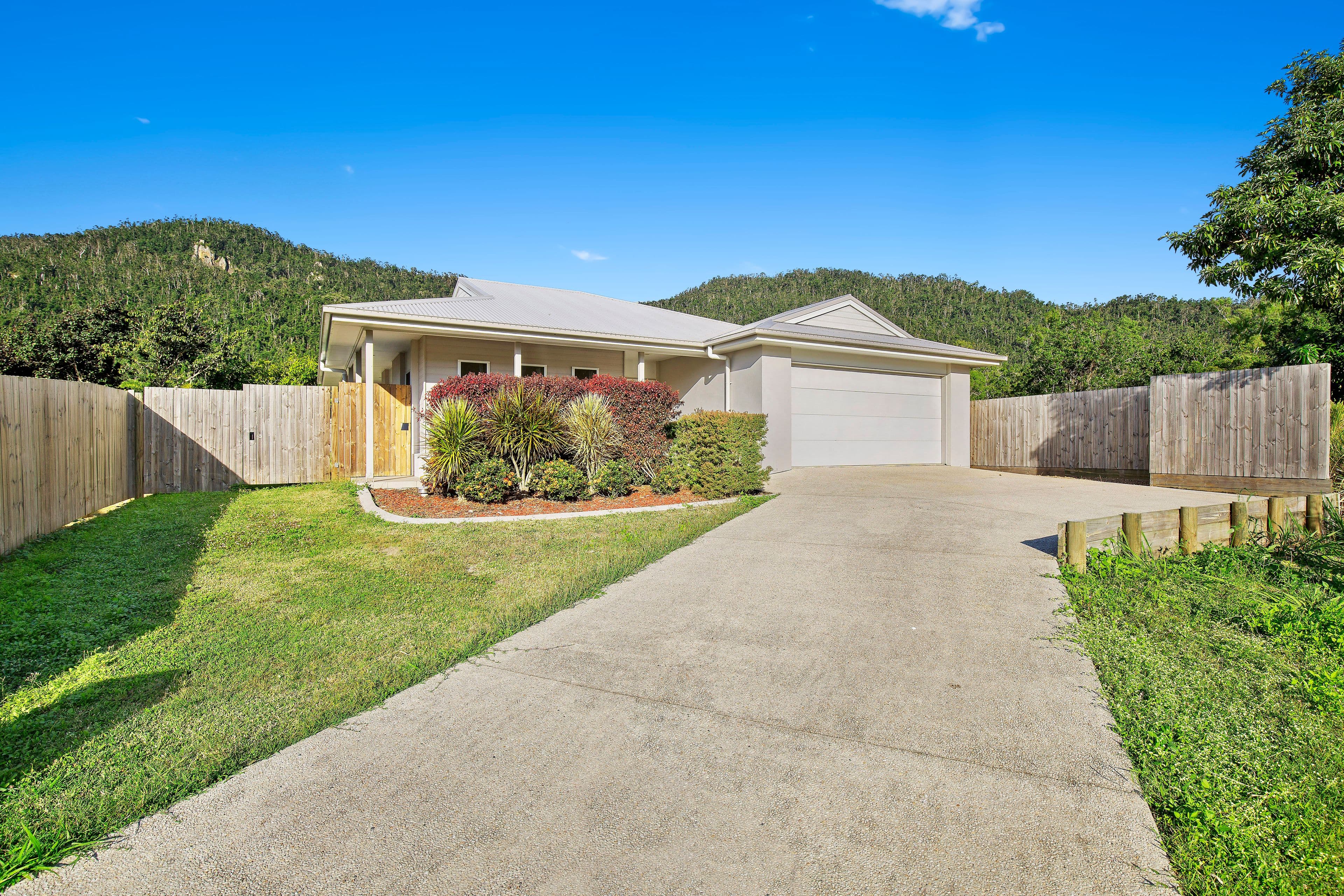 25 Corrimandle Grove, Cannonvale QLD 4802, Cannonvale - Image 1