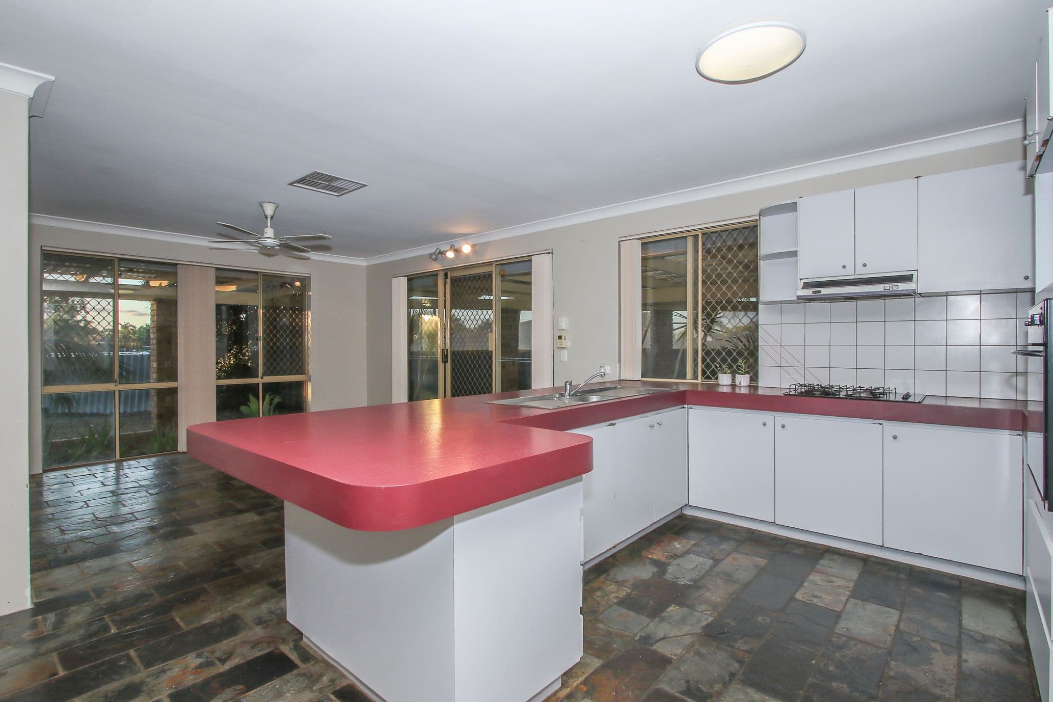 13 Panorama Gardens, Ballajura WA 6066, Ballajura - Thumbnail 7