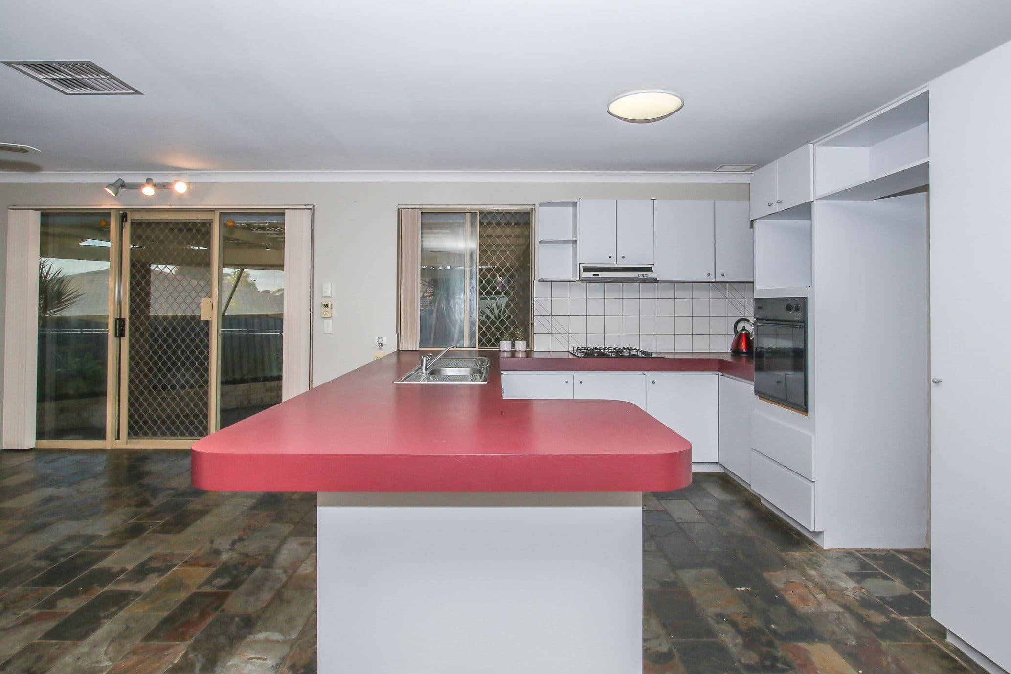 13 Panorama Gardens, Ballajura WA 6066, Ballajura - Thumbnail 8
