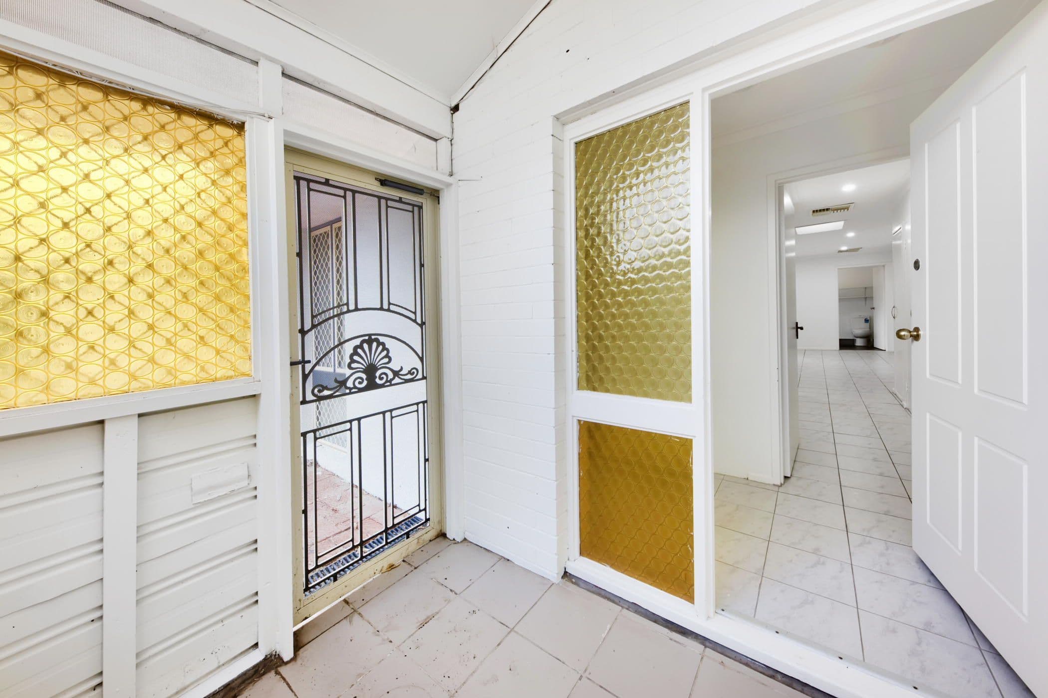2 Clabon Street, Girrawheen WA 6064, Girrawheen - Thumbnail 2