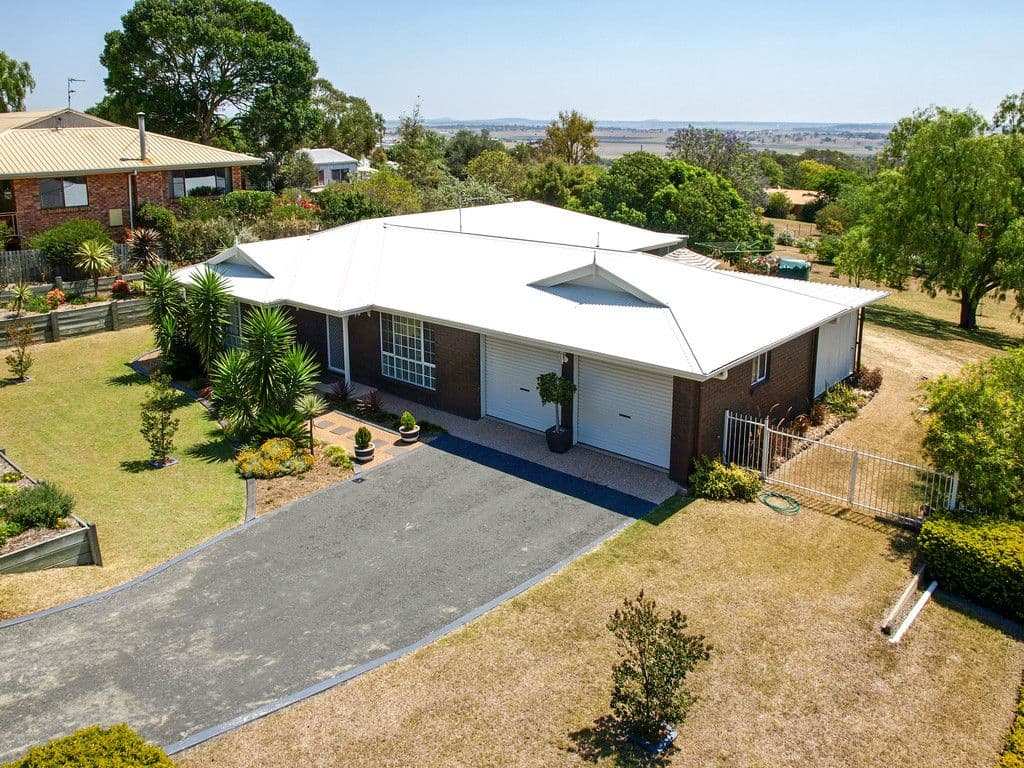 13 Emmanulla Drive, KINGSTHORPE QLD 4400, Kingsthorpe - Image 1