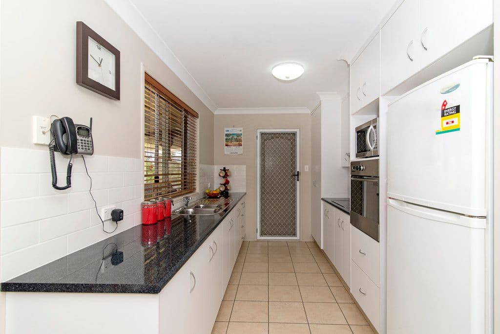 13 Emmanulla Drive, KINGSTHORPE QLD 4400, Kingsthorpe - Thumbnail 5