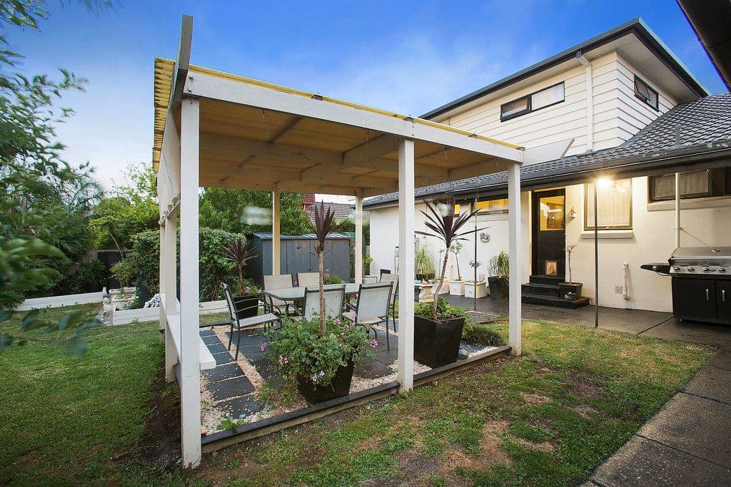 8 Robin Court, Wantirna VIC 3152, Wantirna - Thumbnail 4