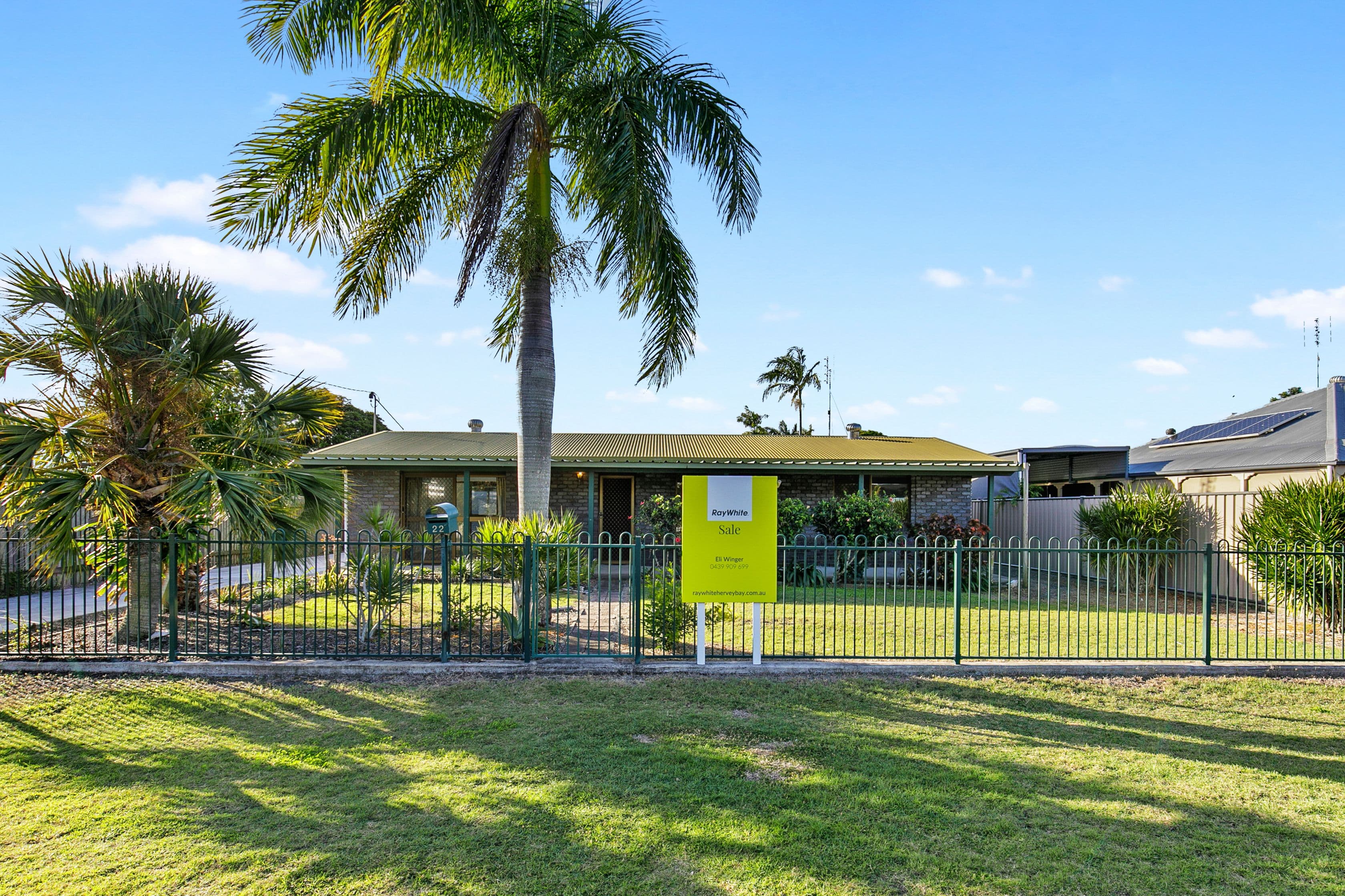 22 Shell Street, Urangan QLD 4655, Urangan - Thumbnail 2