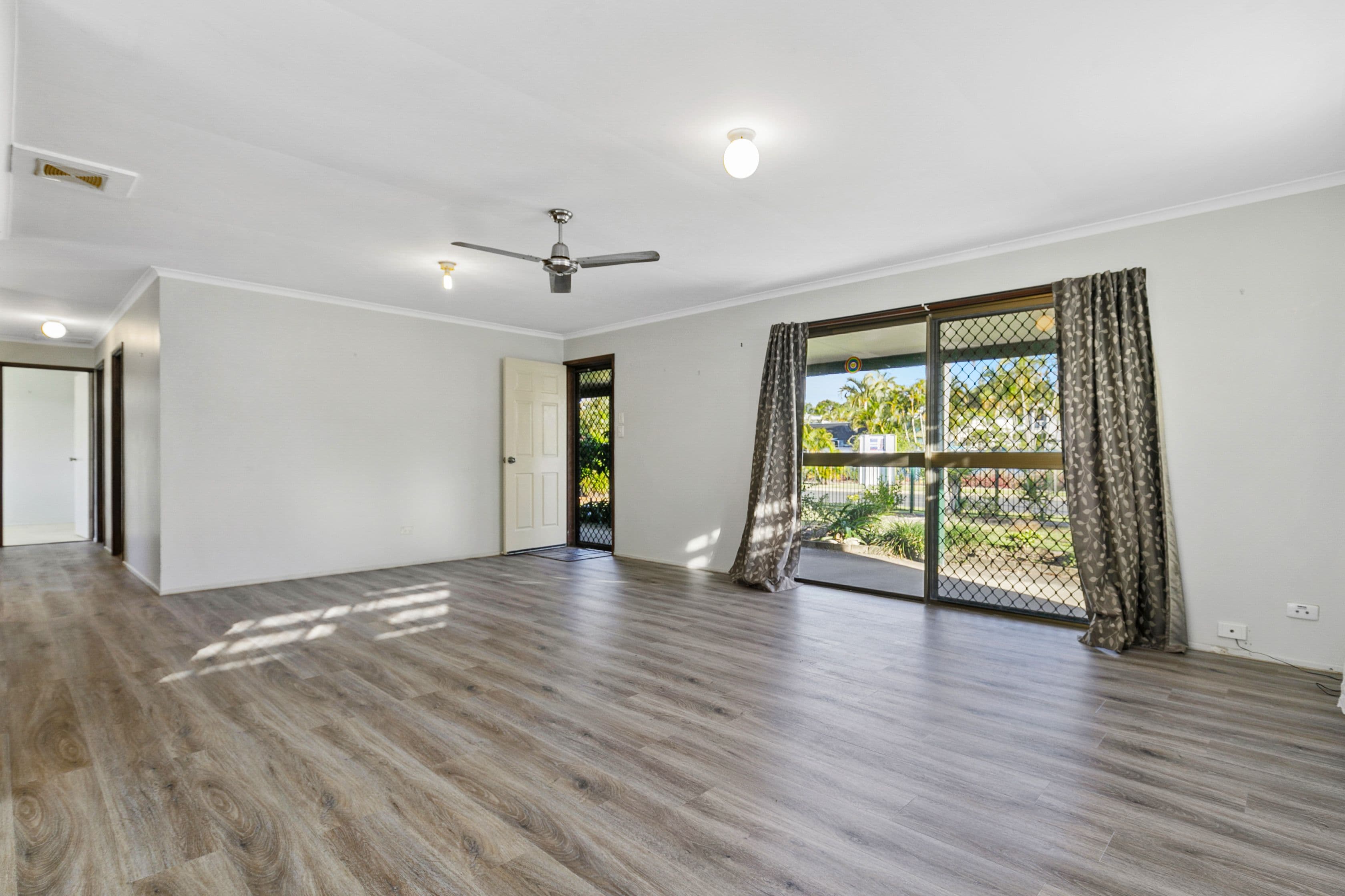 22 Shell Street, Urangan QLD 4655, Urangan - Thumbnail 5
