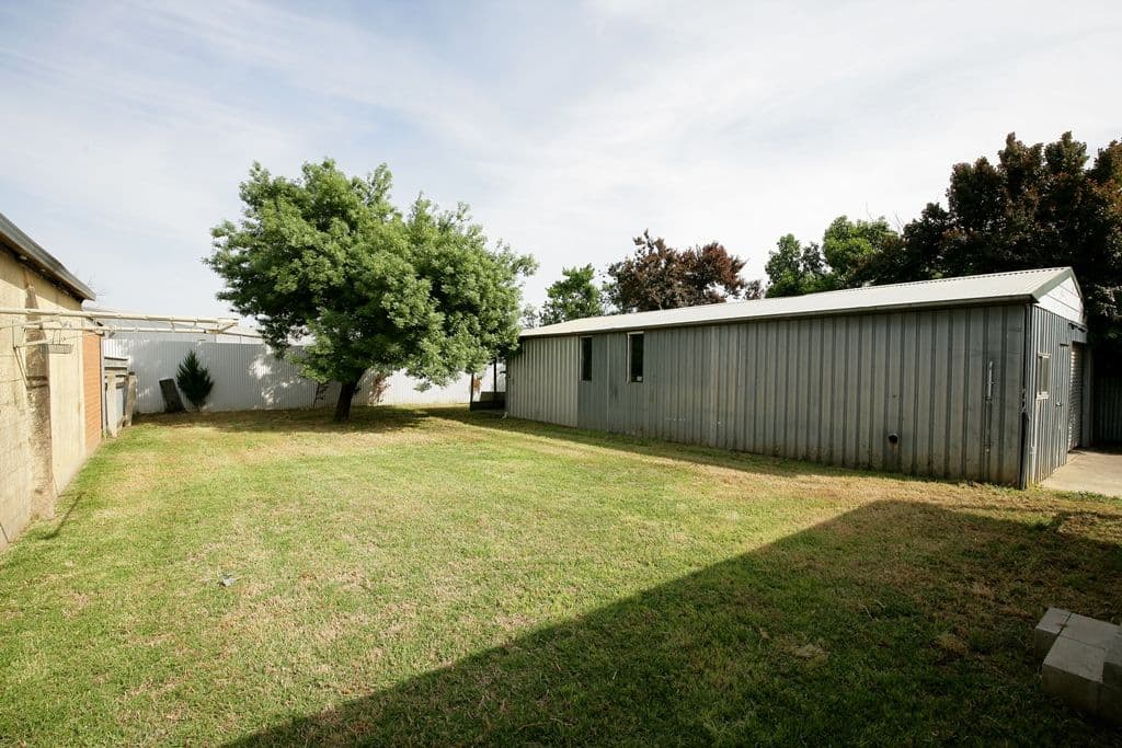 22 Cullen Road, Wagga Wagga - Thumbnail 3