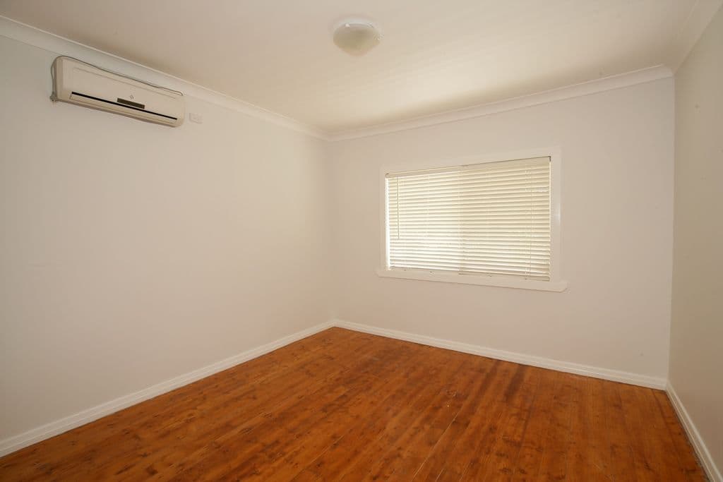 22 Cullen Road, Wagga Wagga - Thumbnail 6