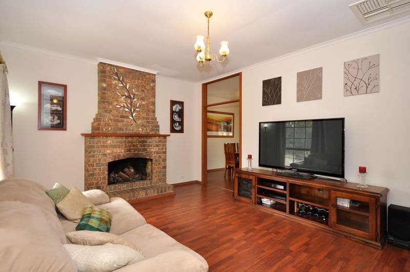 2 Marienberg Rise, ABERFOYLE PARK SA 5159, Aberfoyle Park - Thumbnail 3