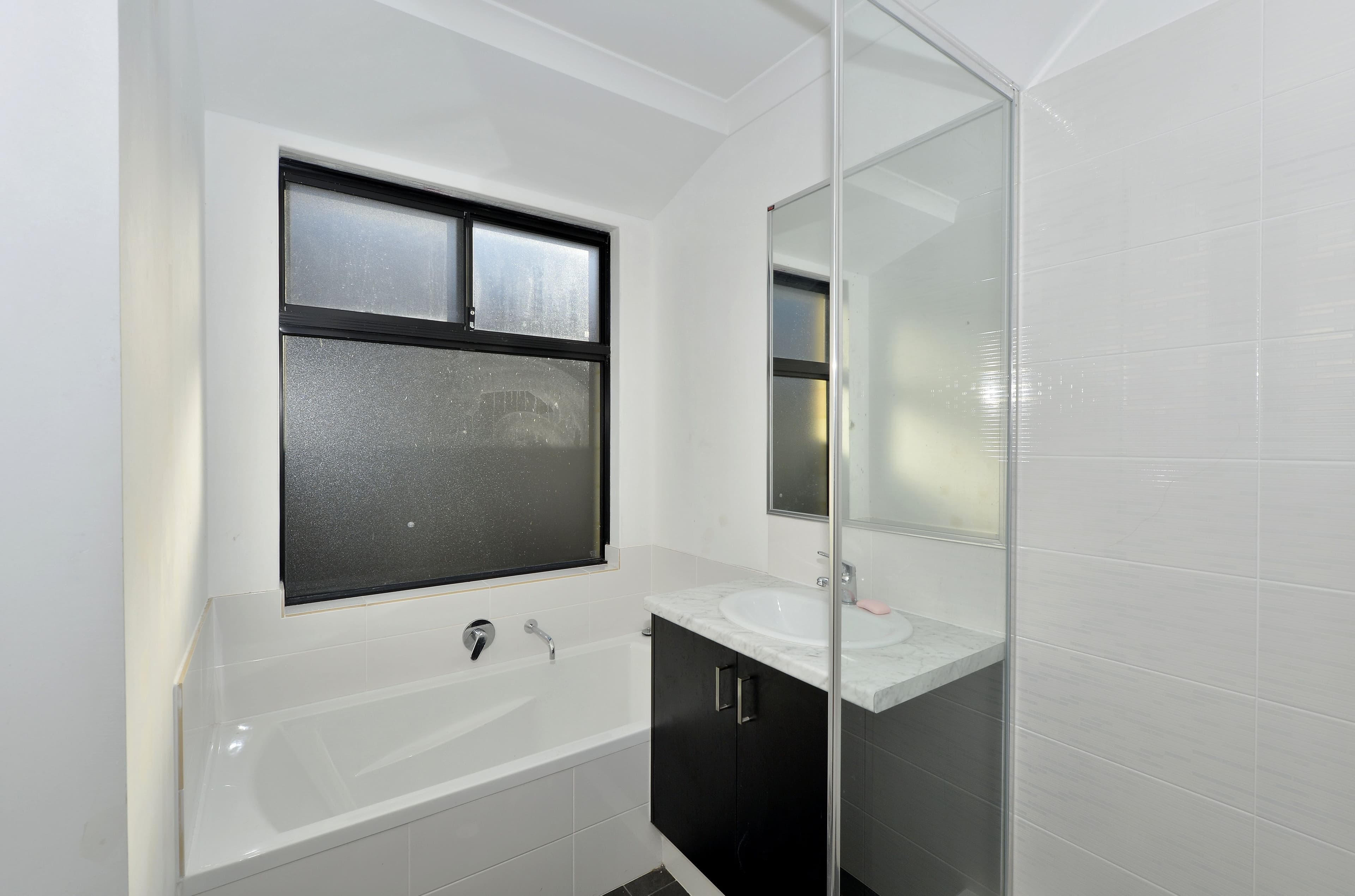 212 Lake Valley Drive, Lakelands WA 6180, Lakelands - Thumbnail 6
