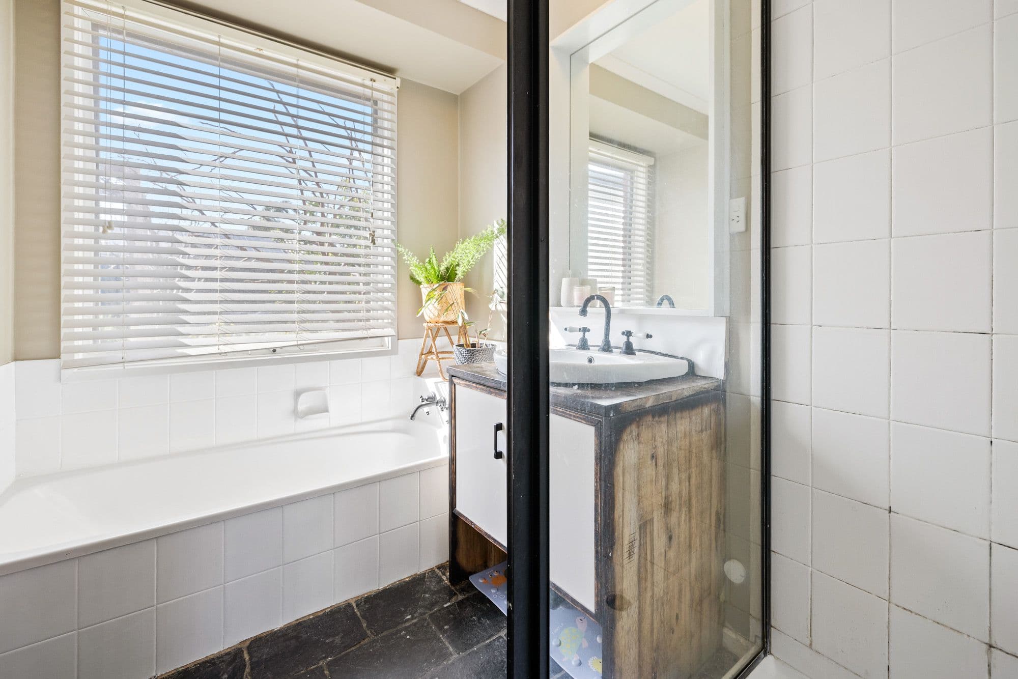 14 Doris Drive, Hoppers Crossing VIC 3029, Hoppers Crossing - Thumbnail 8