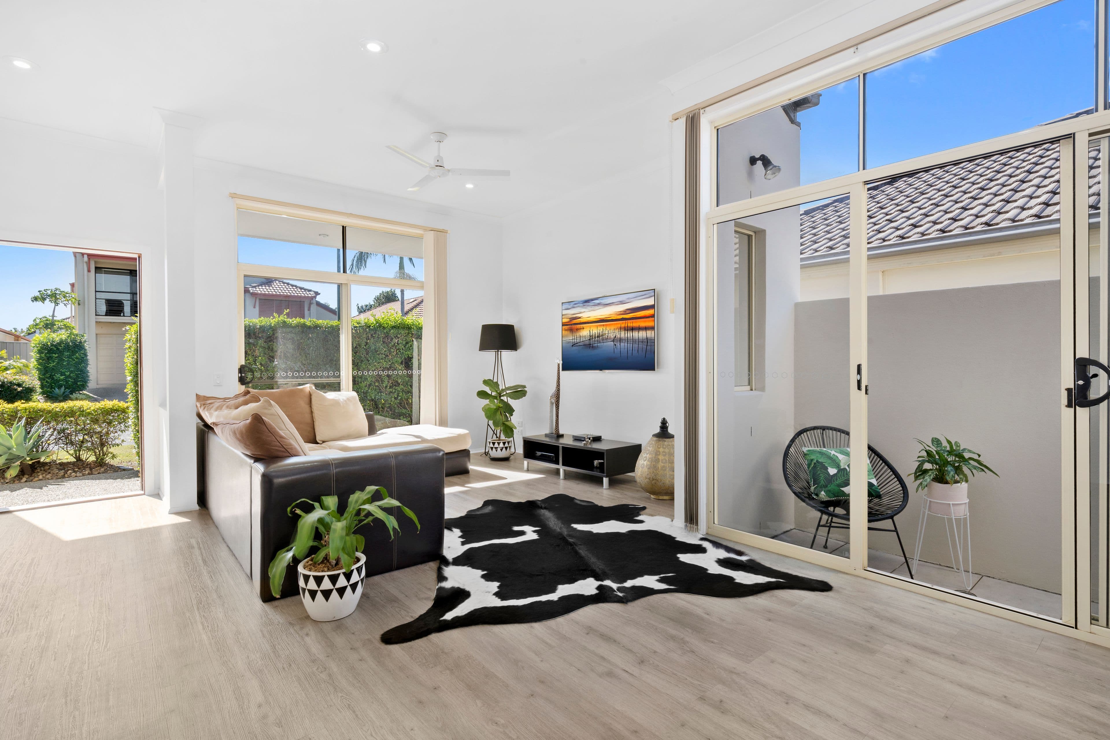 10 Alderney Court, Varsity Lakes QLD 4227, Varsity Lakes - Thumbnail 2
