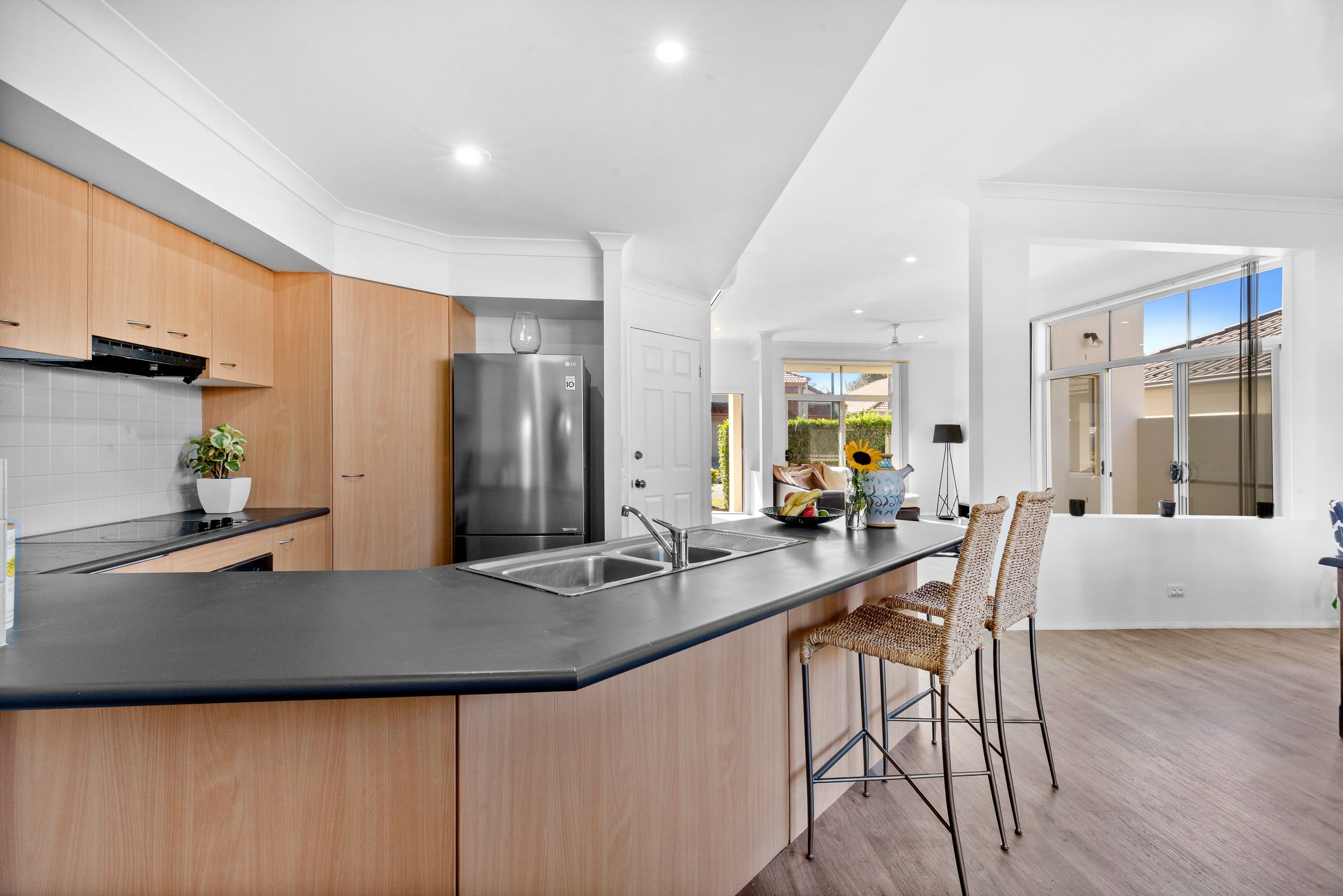 10 Alderney Court, Varsity Lakes QLD 4227, Varsity Lakes - Thumbnail 4