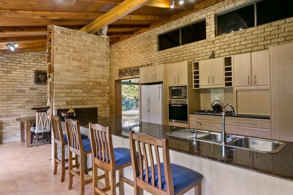 2 Jasmarin Drive, Tallebudgera QLD 4228, Tallebudgera - Thumbnail 6