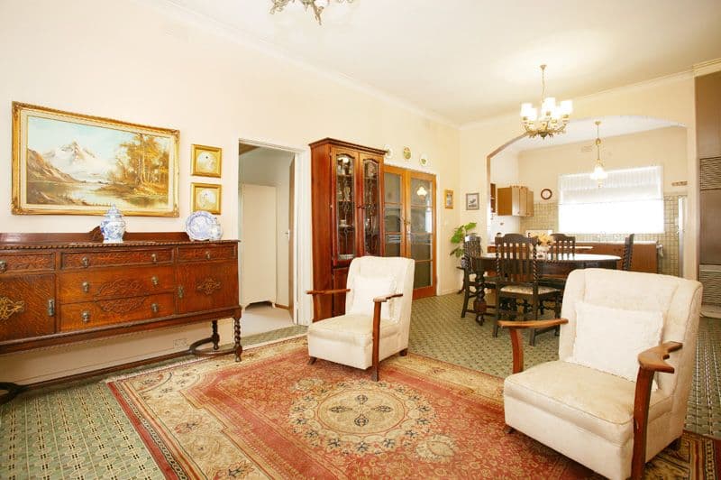 11 Bayliss Street, PRESTON VIC 3072, Preston - Thumbnail 2