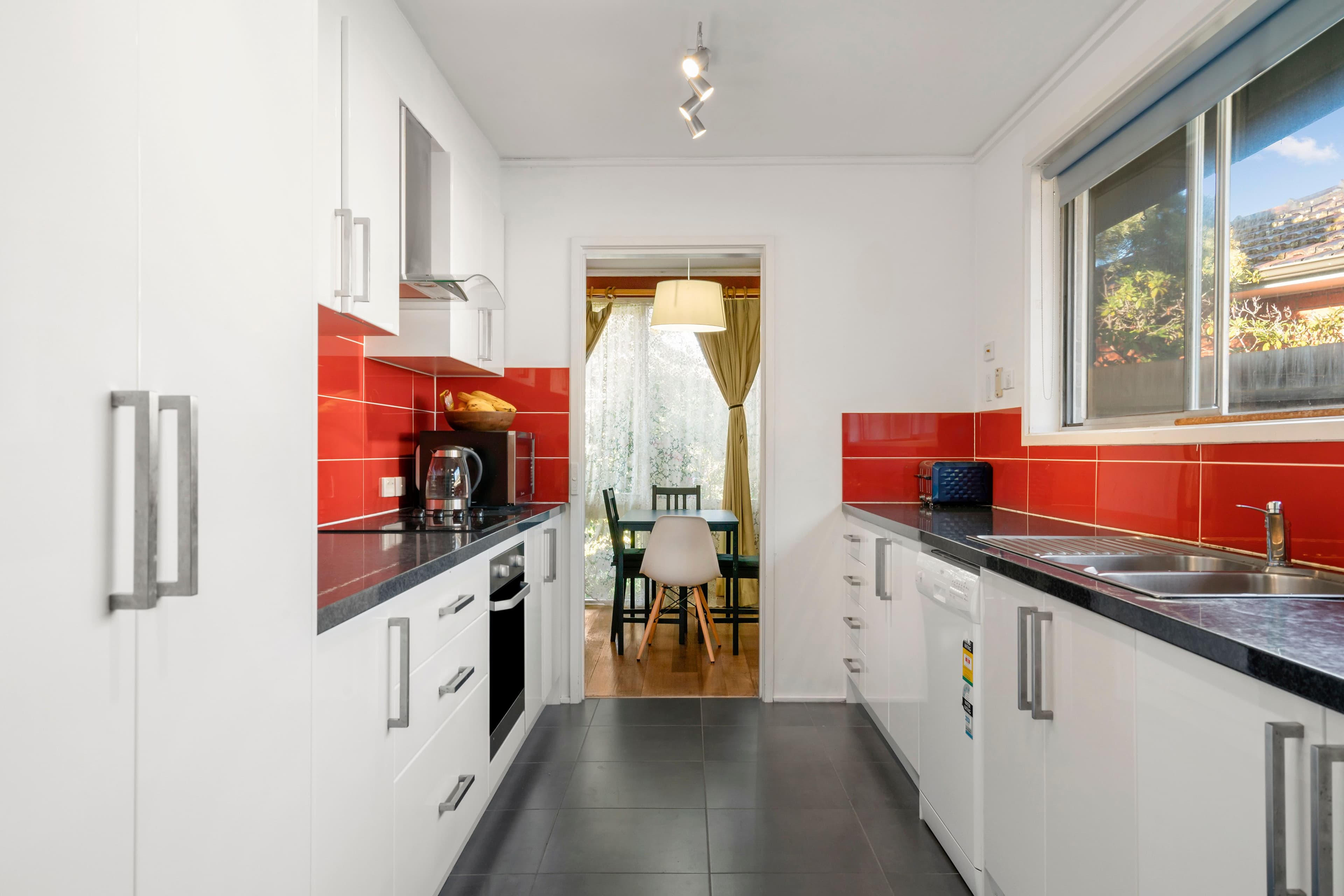 57 Washington Drive, Frankston VIC 3199, Frankston - Thumbnail 3