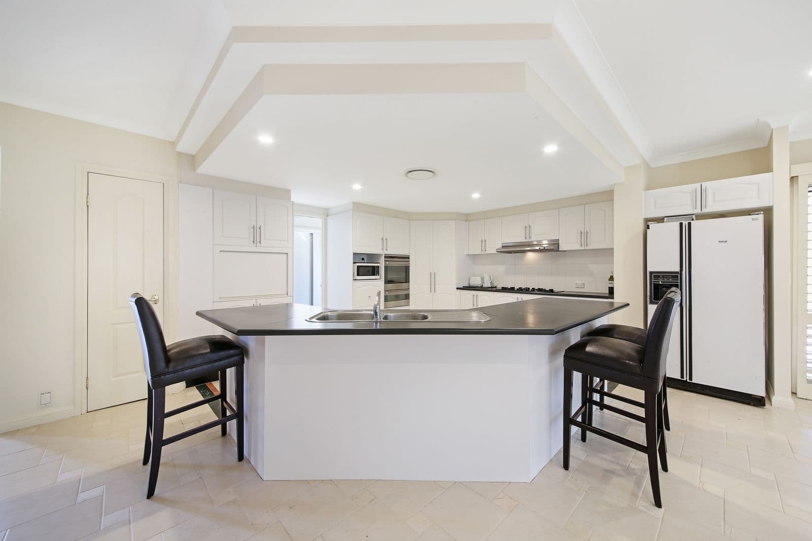 7 London Chase, Arundel QLD 4214, Arundel - Thumbnail 8