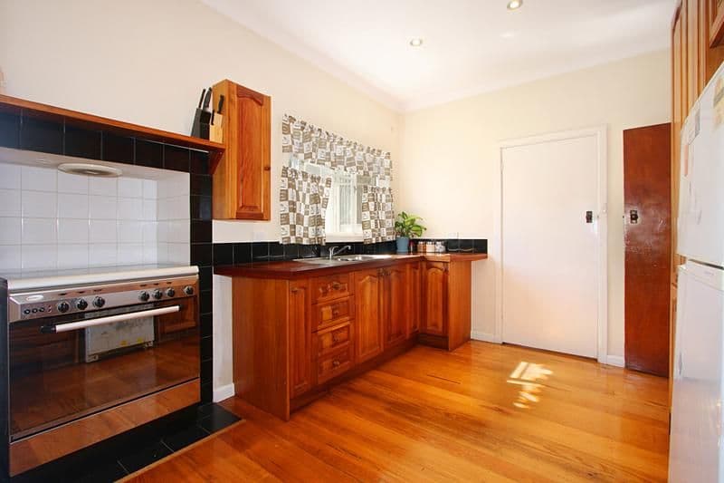 130 Clayton Road, CLAYTON VIC 3168, Clayton - Thumbnail 3