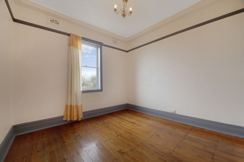 16 Lansdowne Street, Goulburn NSW 2580, Goulburn - Thumbnail 5