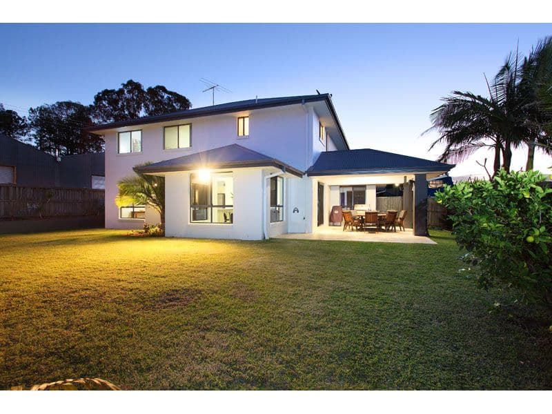 36 Trequanda Place, BRIDGEMAN DOWNS QLD 4035, Bridgeman Downs - Thumbnail 2