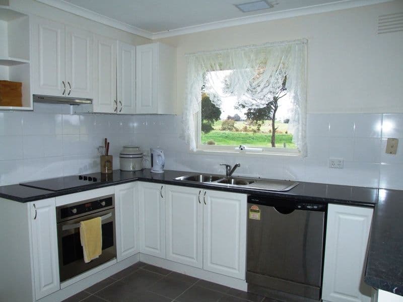 1281 Holden Road, TOOLERN VALE VIC 3337, Toolern Vale - Thumbnail 3