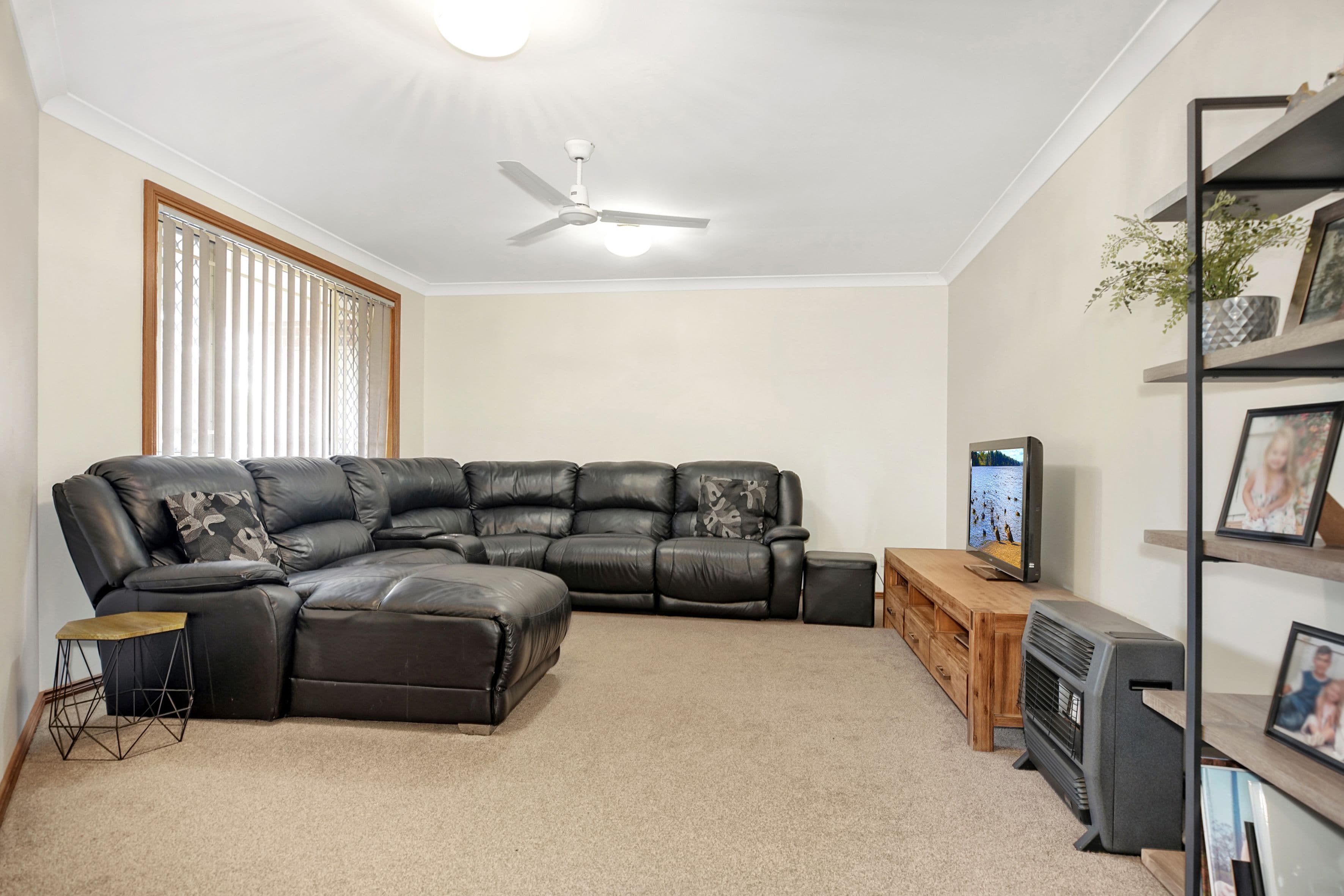 10 Harriett Close, Glenmore Park NSW 2745, Glenmore Park - Thumbnail 4
