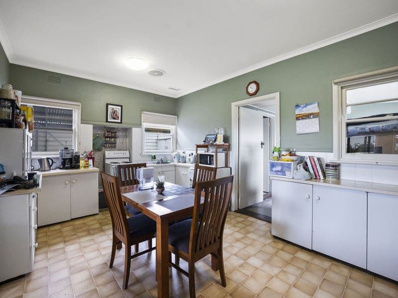 33 Smith Street, Leongatha VIC 3953, Leongatha - Thumbnail 3