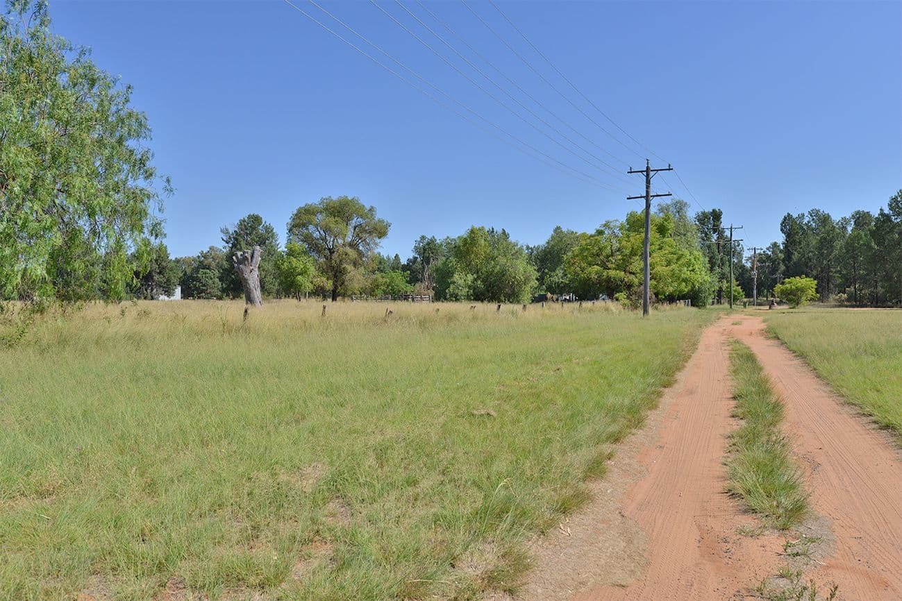 71-75 WORRIGAL Street, Baradine NSW 2396, Baradine - Thumbnail 4