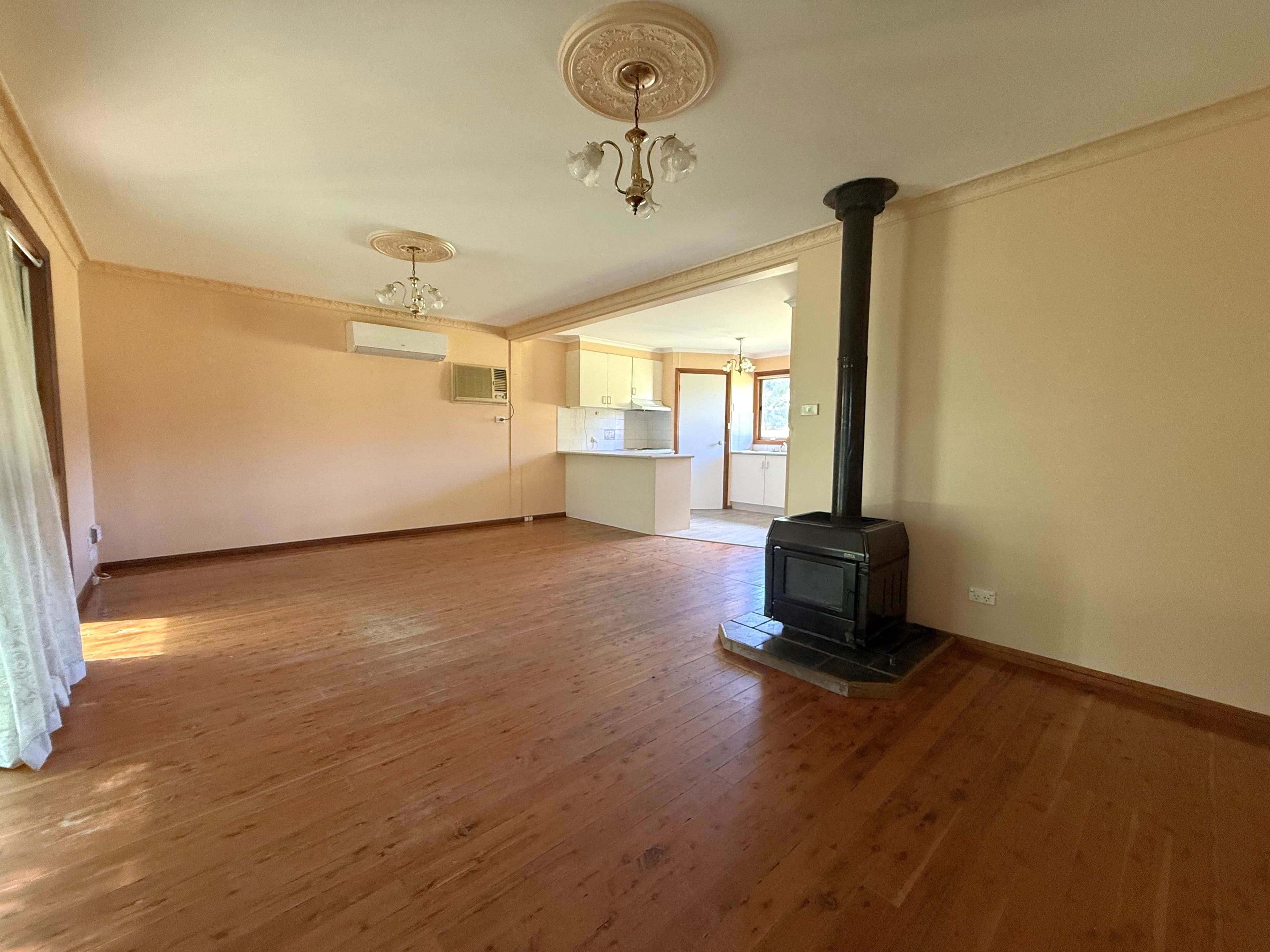25 Warrangong Street, Koorawatha NSW 2807, Koorawatha - Thumbnail 4
