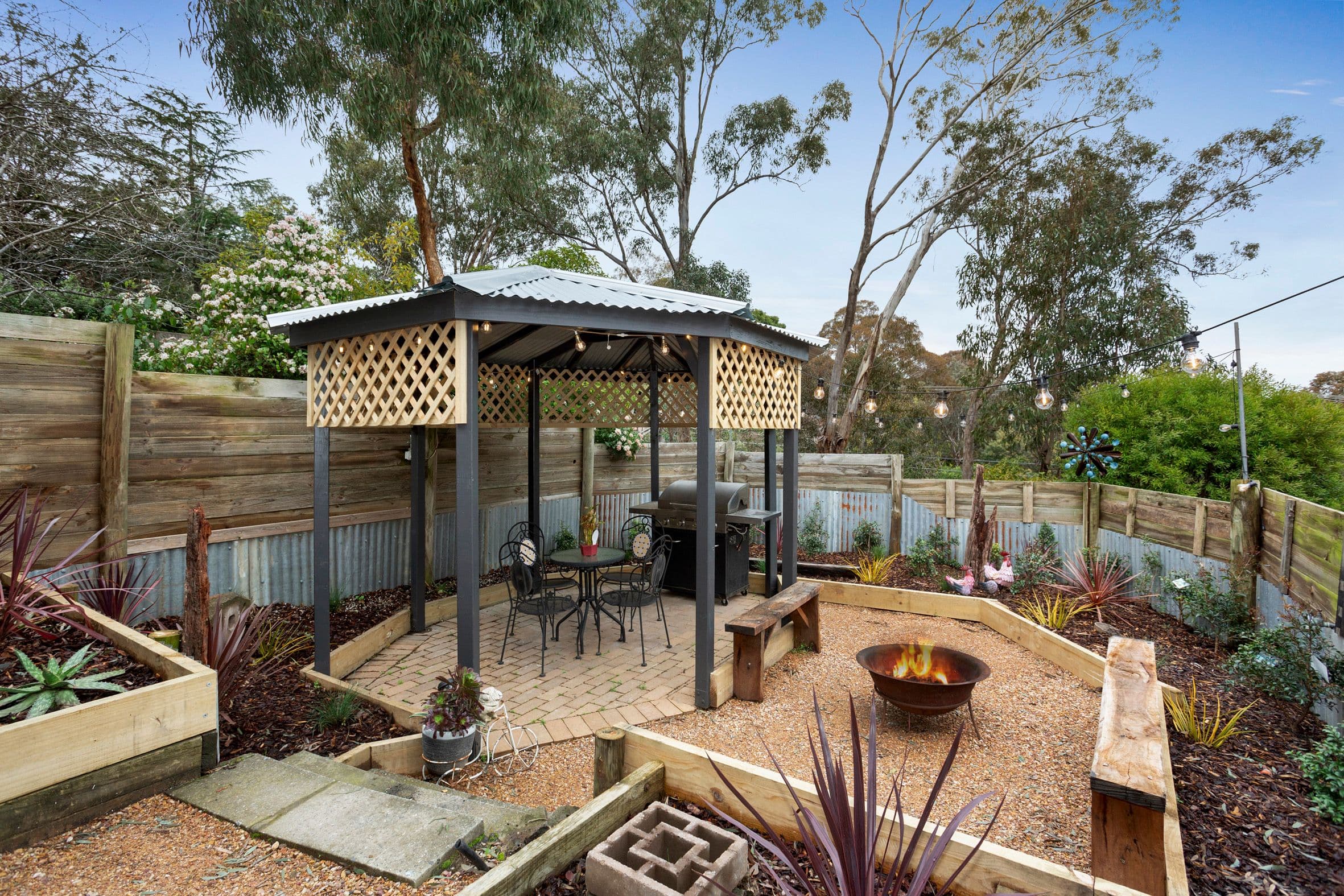 35 Lilian Parade, Eltham VIC 3095, Eltham - Thumbnail 3
