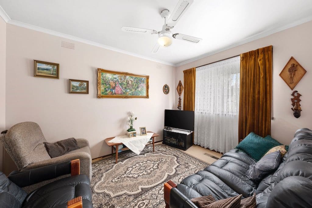 15 Piccadily Court, Kilsyth VIC 3137, Kilsyth - Thumbnail 4