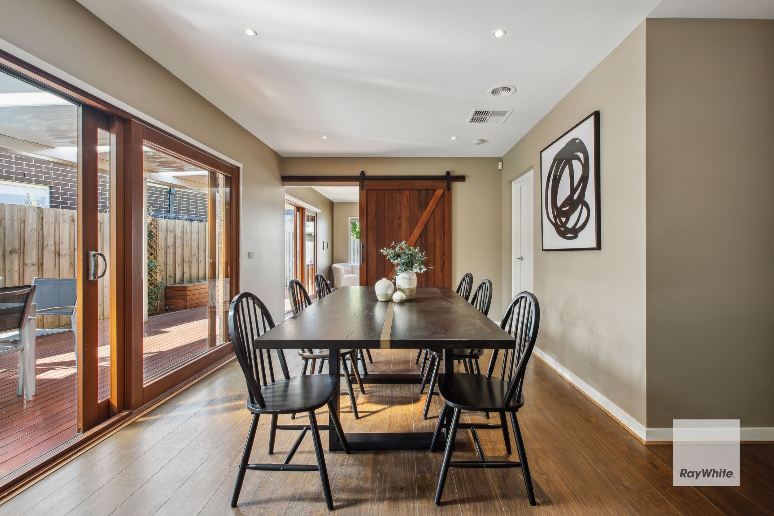 41 Timbarra Drive, Werribee VIC 3030, Werribee - Thumbnail 5