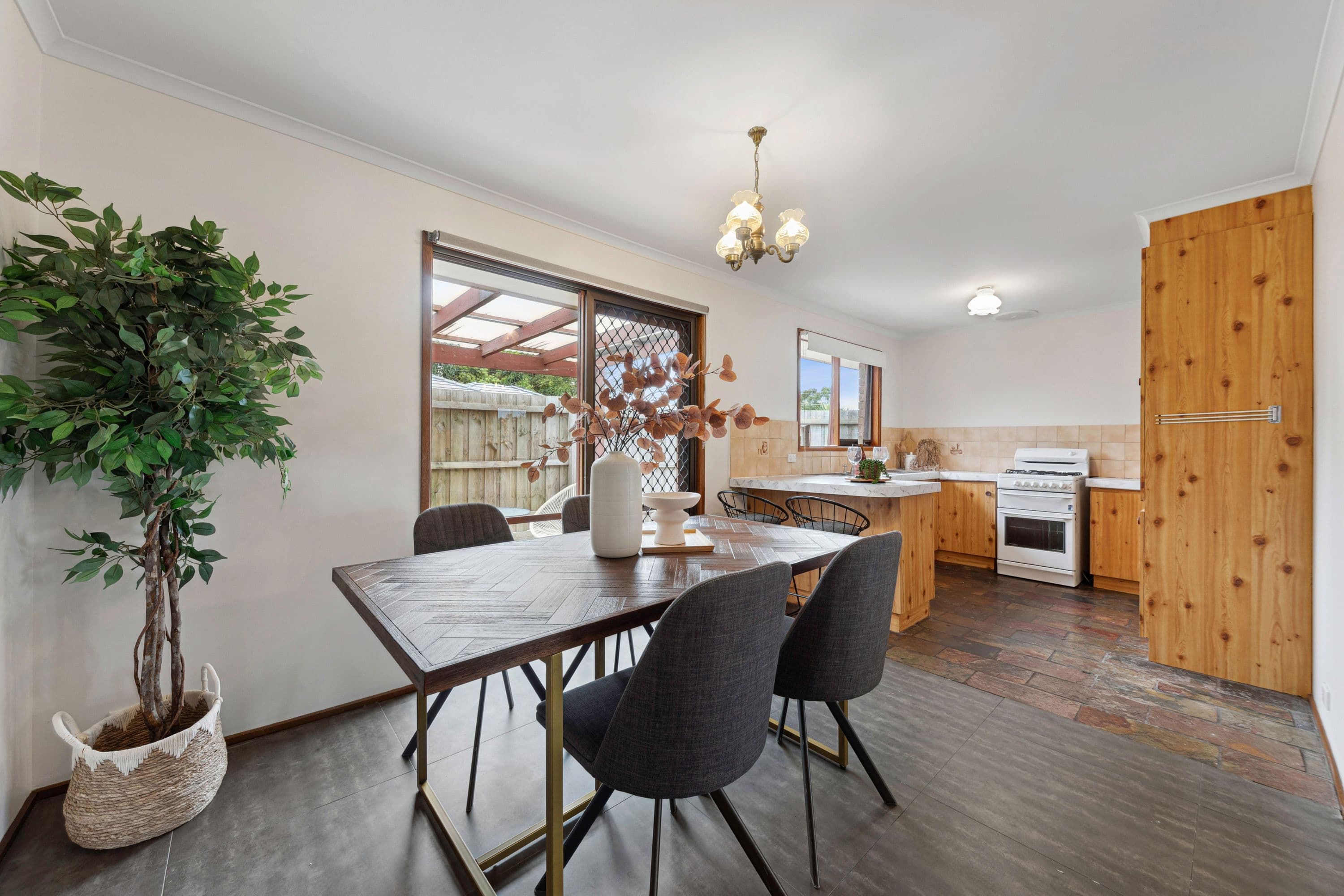 64A Racecourse Road, Pakenham VIC 3810, Pakenham - Thumbnail 4