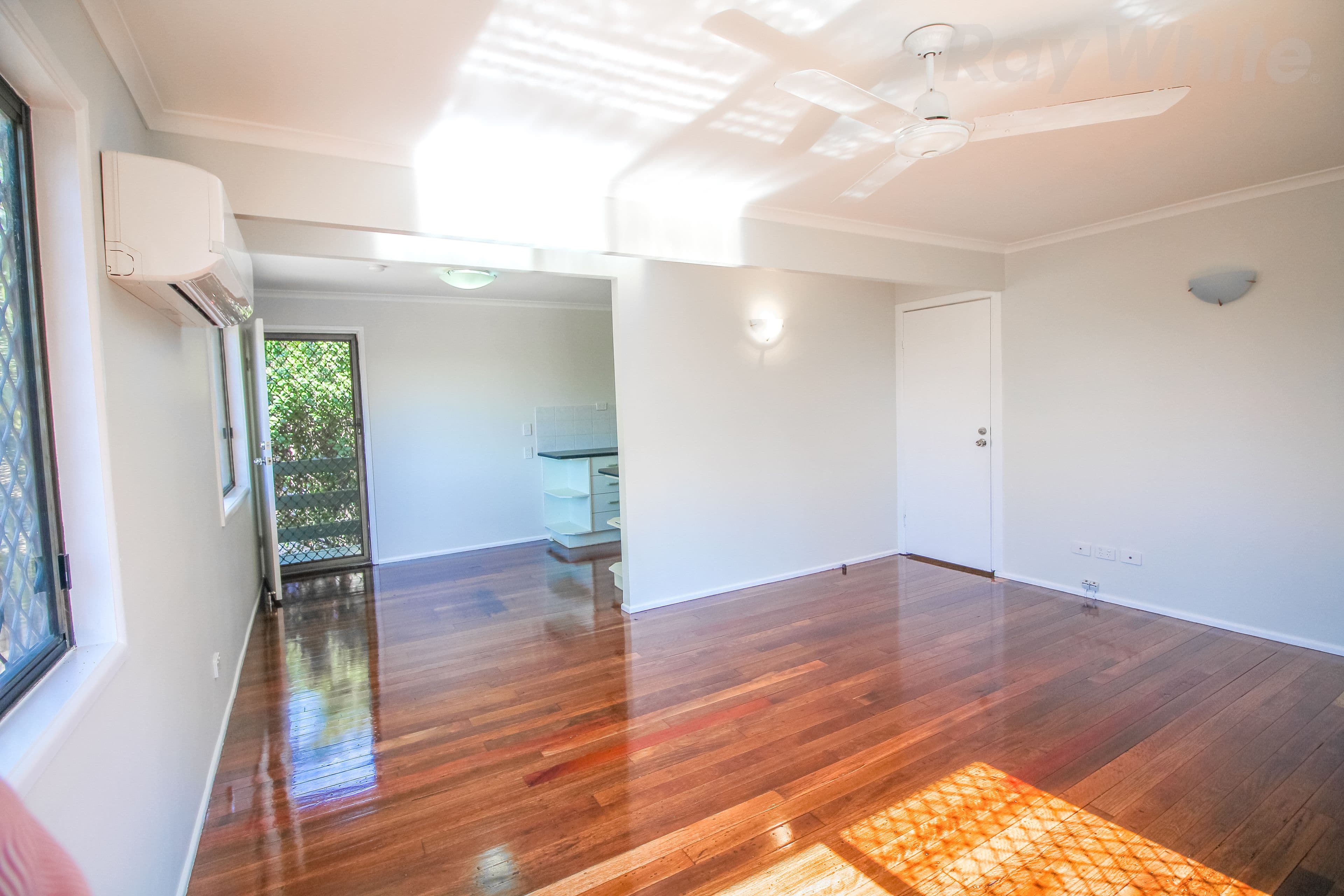18 Melbury Street, Willowbank QLD 4306, Willowbank - Thumbnail 4