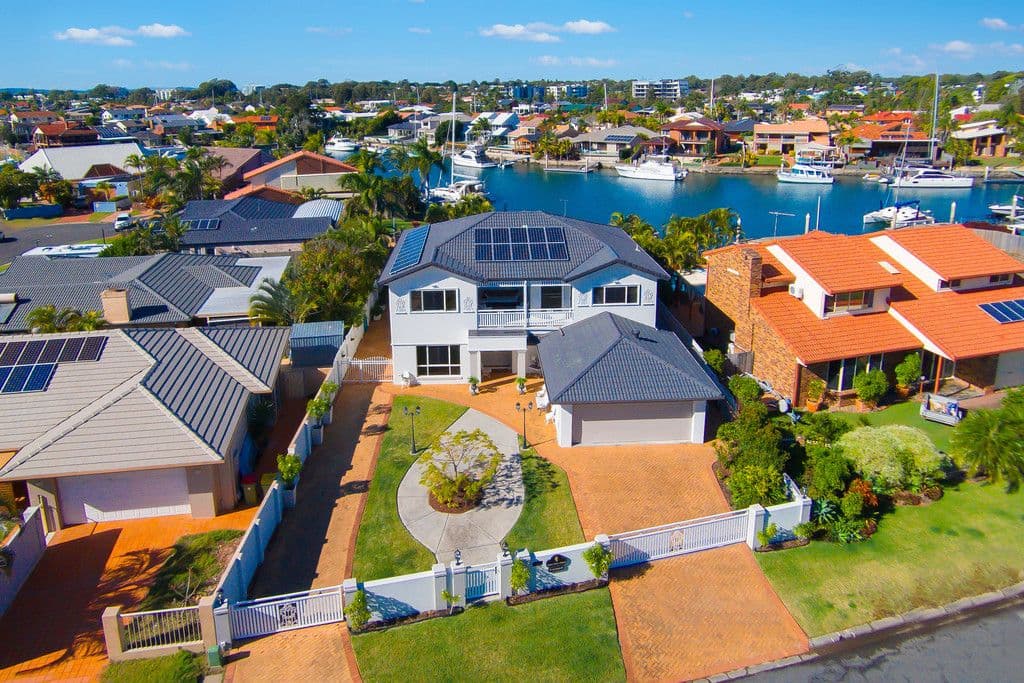 15 Anchorage Drive, Raby Bay QLD 4163, Raby Bay - Image 1