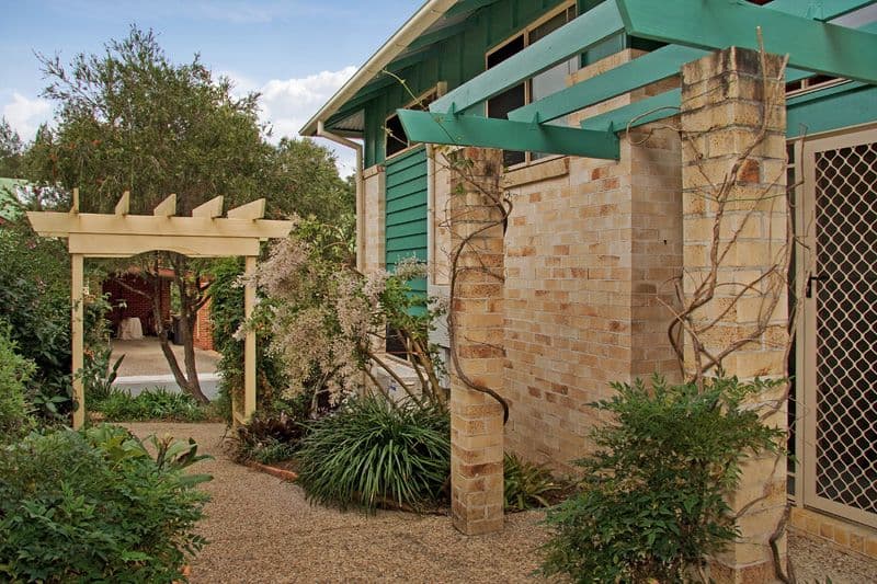 360 Simpsons Road, BARDON QLD 4065, Bardon - Thumbnail 3