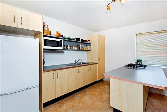 21 Embie Street, Holland Park West QLD 4121, Holland Park West - Thumbnail 4