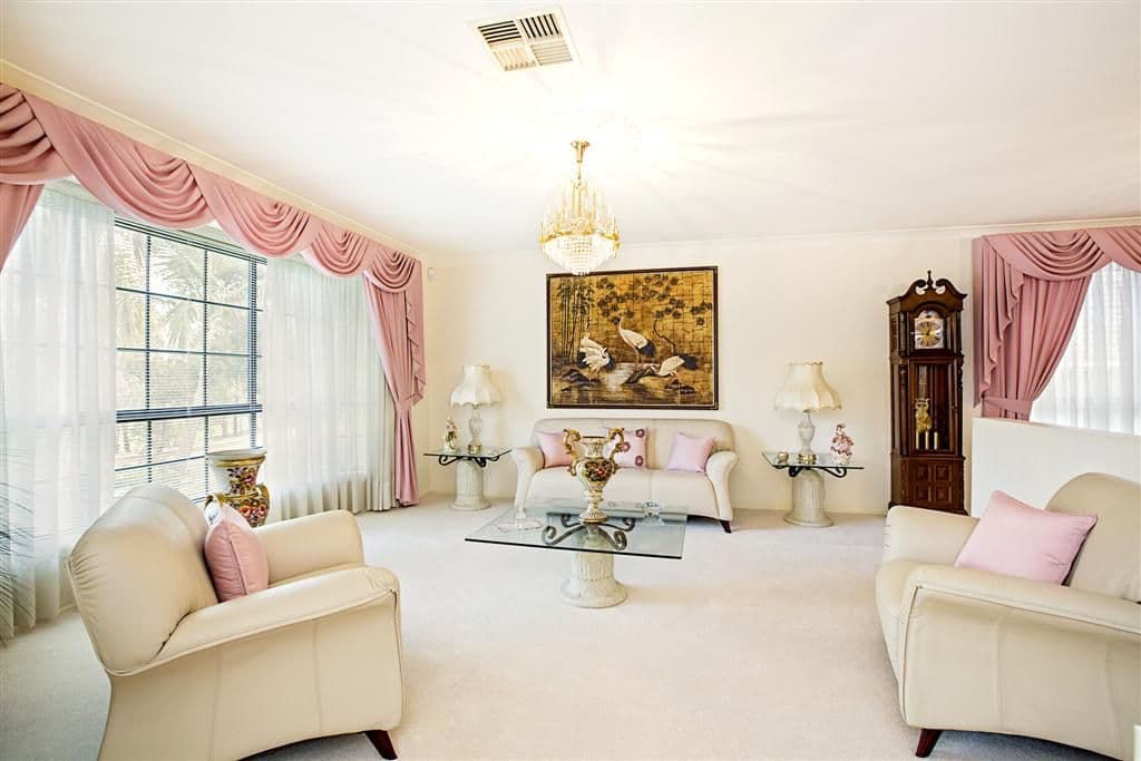 8 Firestone Crescent, GLENMORE PARK NSW 2745, Glenmore Park - Thumbnail 2