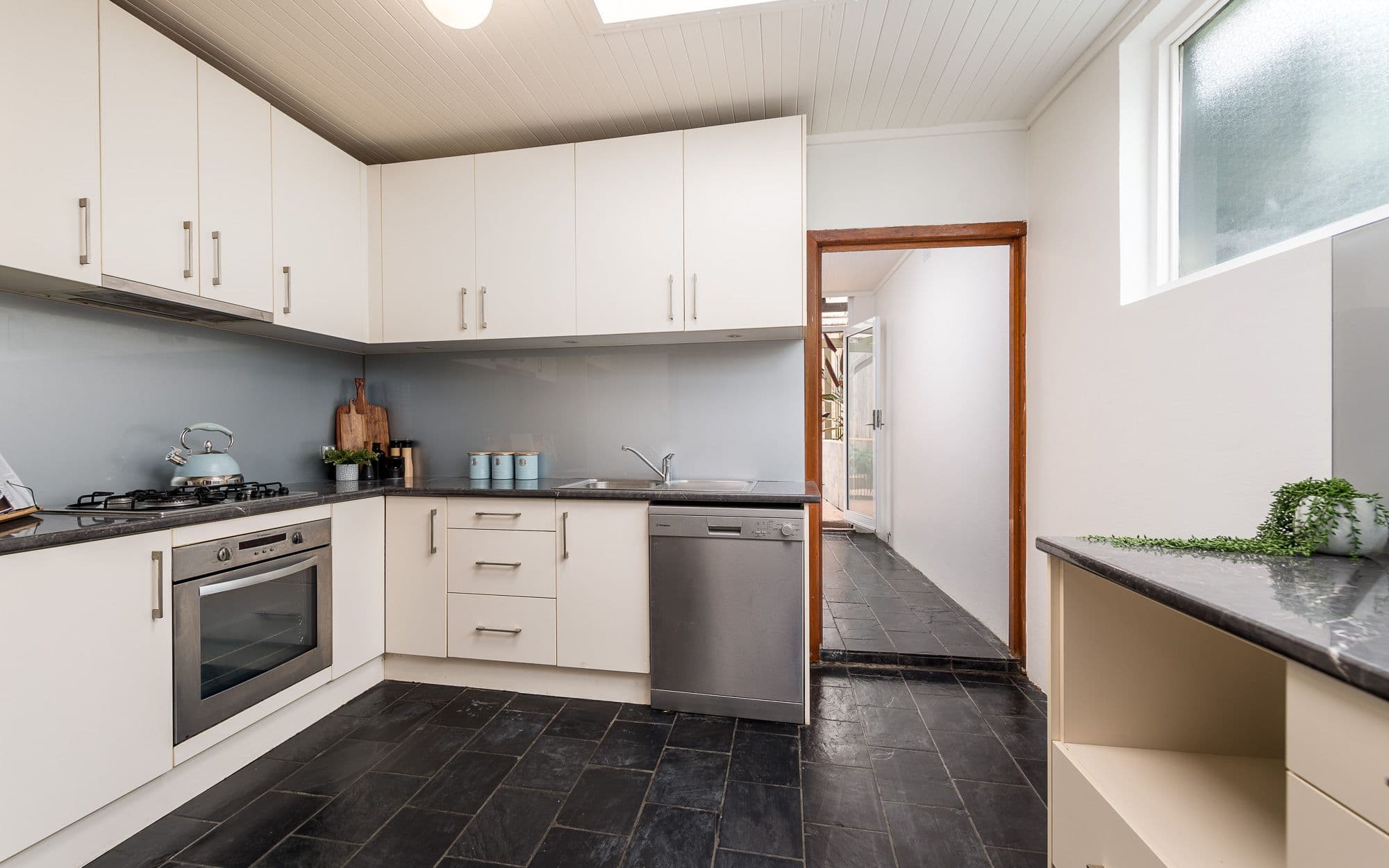 36 Macquarie Street, Leichhardt NSW 2040, Leichhardt - Thumbnail 5