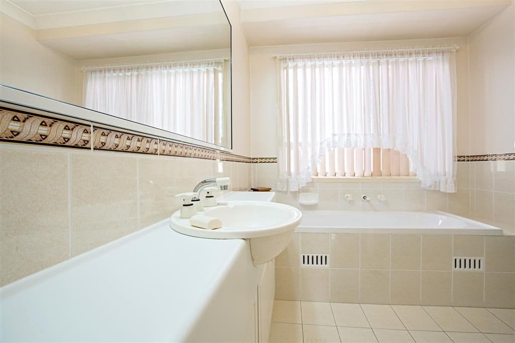 10A Marcus Clarke Crescent, GLENMORE PARK NSW 2745, Glenmore Park - Thumbnail 7