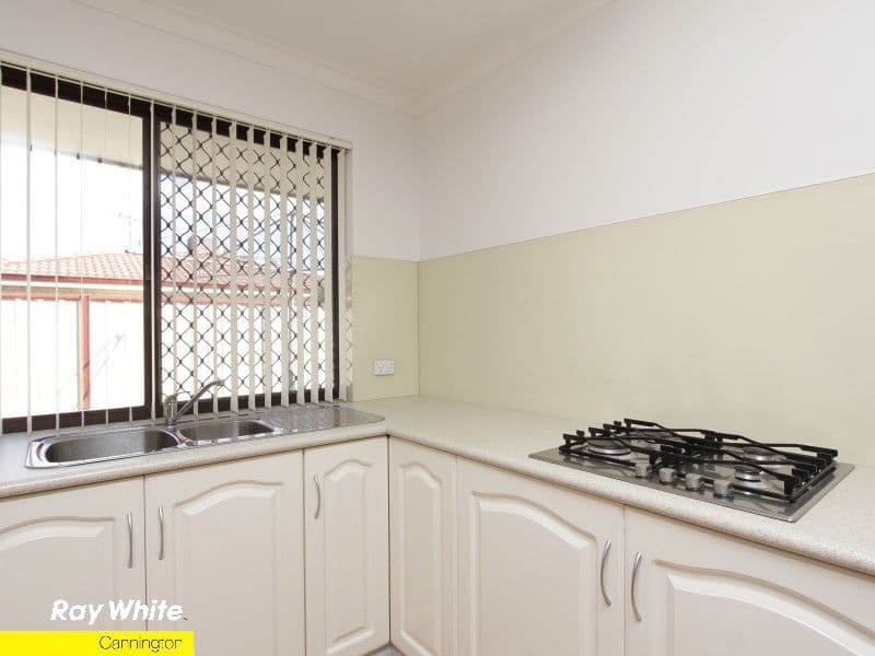 7 Sitka Place, CANNINGTON WA 6107, Cannington - Thumbnail 2