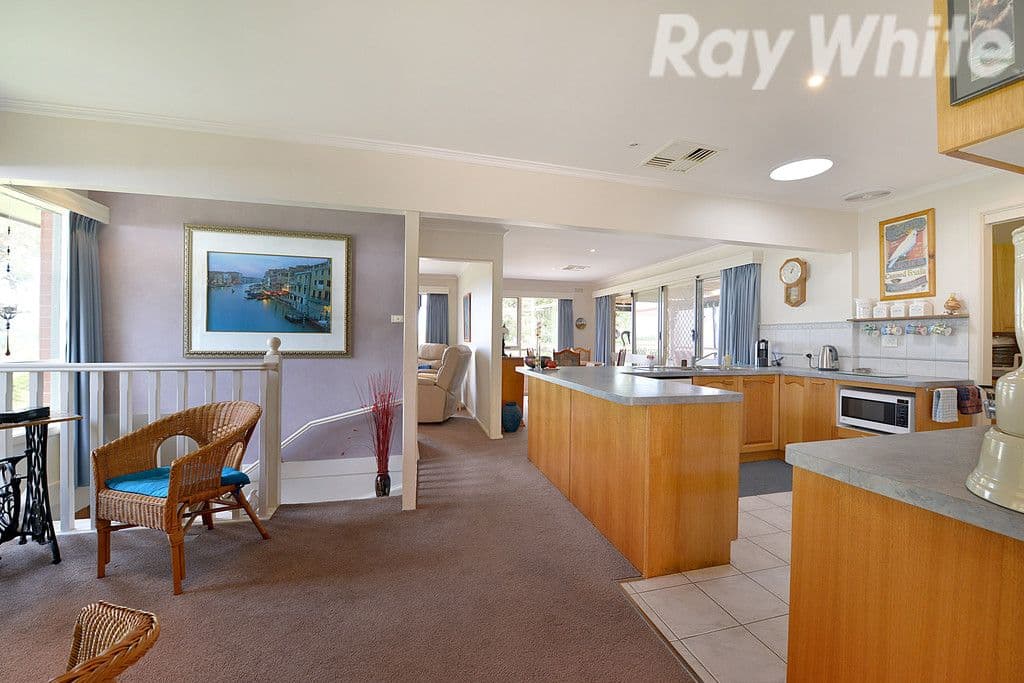 23 Trafalgar Street, Ferntree Gully VIC 3156, Ferntree Gully - Thumbnail 4
